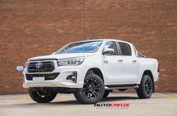 TOYOTA HILUX N80 4WD OUTLAW SATIN BLACK